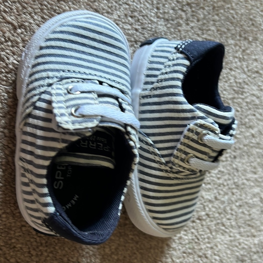 Sperry navy white striped infant shoes, size 2